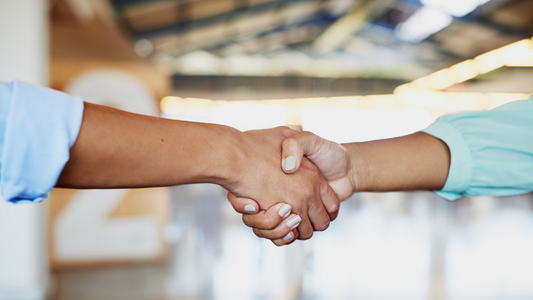 The Assertive Edge: Confidence That Connects